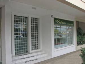 Casa San Francisco Anuncios de arte, joyas, cosas valiosas en Santiago |  Joyer&iacute;�a y relojer&iacute;�a casa san francisco. Joyeria Fina., Joyas finas, Relojes finisimos, Cristales, Plater&iacute;a fina