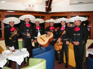 Mariachi Chile Mexico Anuncios de arte, joyas, cosas valiosas en Providencia |  Encuentra el mejor servicio de mariachis aqu&iacute;, www.serenata.cl mariachis a domicilio