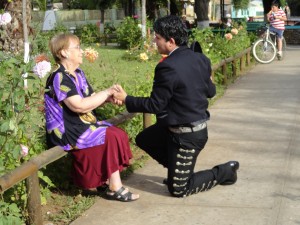 MARIACHI TIERRA NUEVA Anuncios de arte, joyas, cosas valiosas en Santiago |   Serenatas A Domicilio D&iacute;a De la Madre  Fono:28930610, !!!  Mariachis D&iacute;a De La Madre  :28930610 !!!