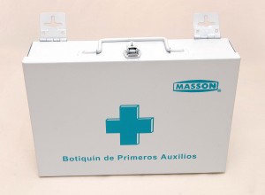 francisco Anuncios de arte, joyas, cosas valiosas en Recoleta |  VENDO BOTIQUINES METALICOS Y DIFERENTES MATERIALES, PLASTIFICADOS-NYLON-PLASTICOS DURO-ALUMINIO Y ABS